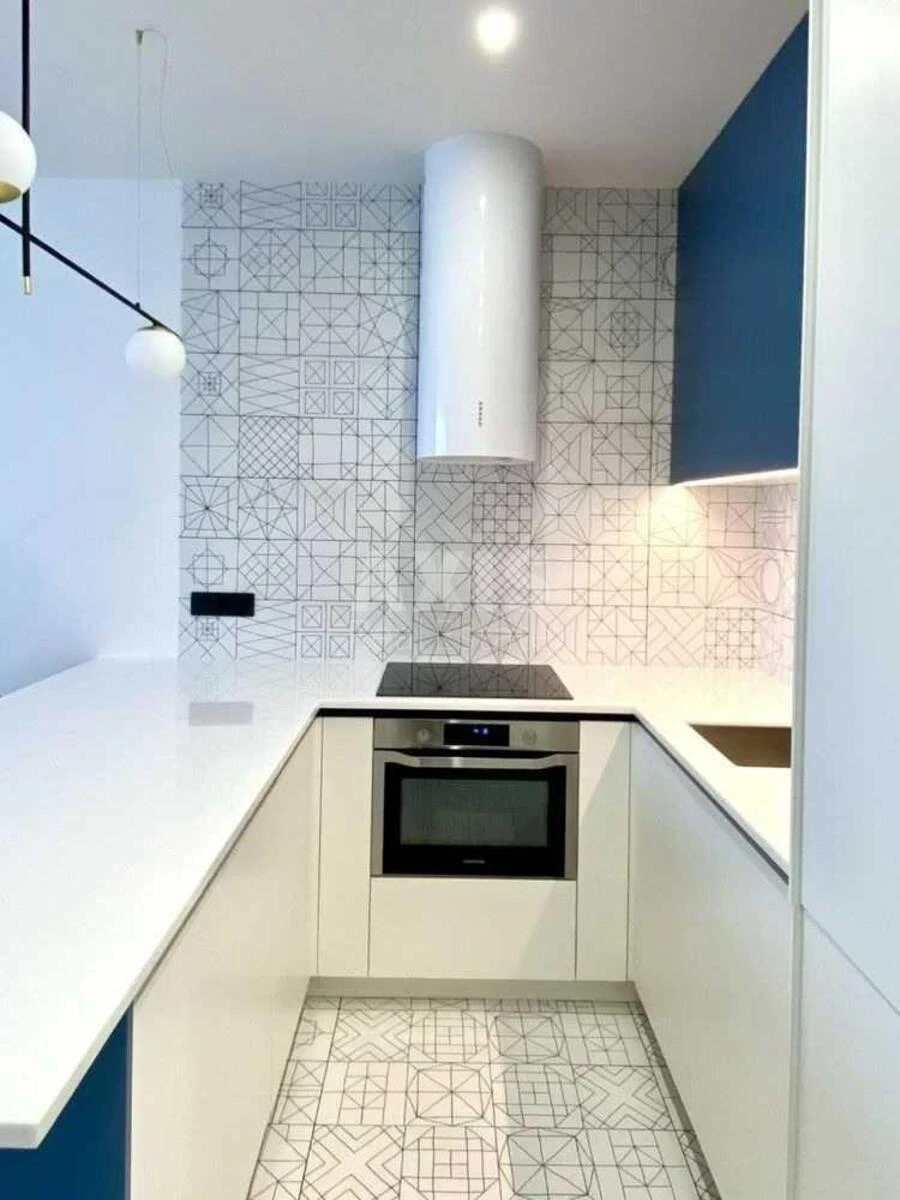 1k apartment pr-t Berestejskij 5В6784810