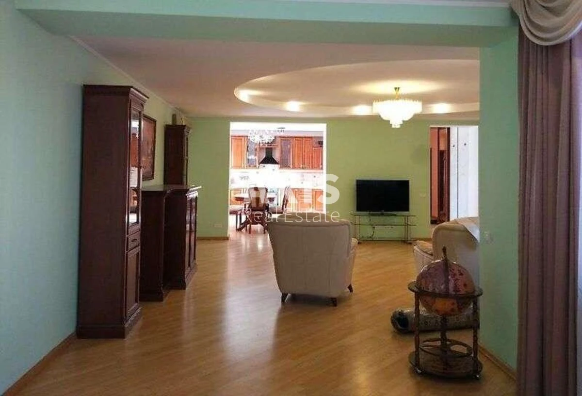 4к квартира пр-т Героев Сталинграда 24А308955