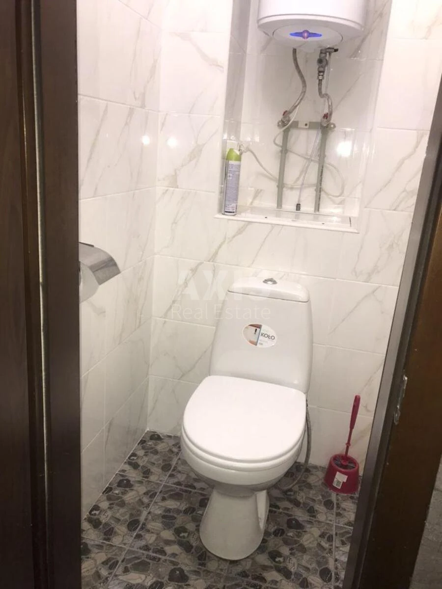 3k apartment vul. Chornobyl's'ka 24/26684205