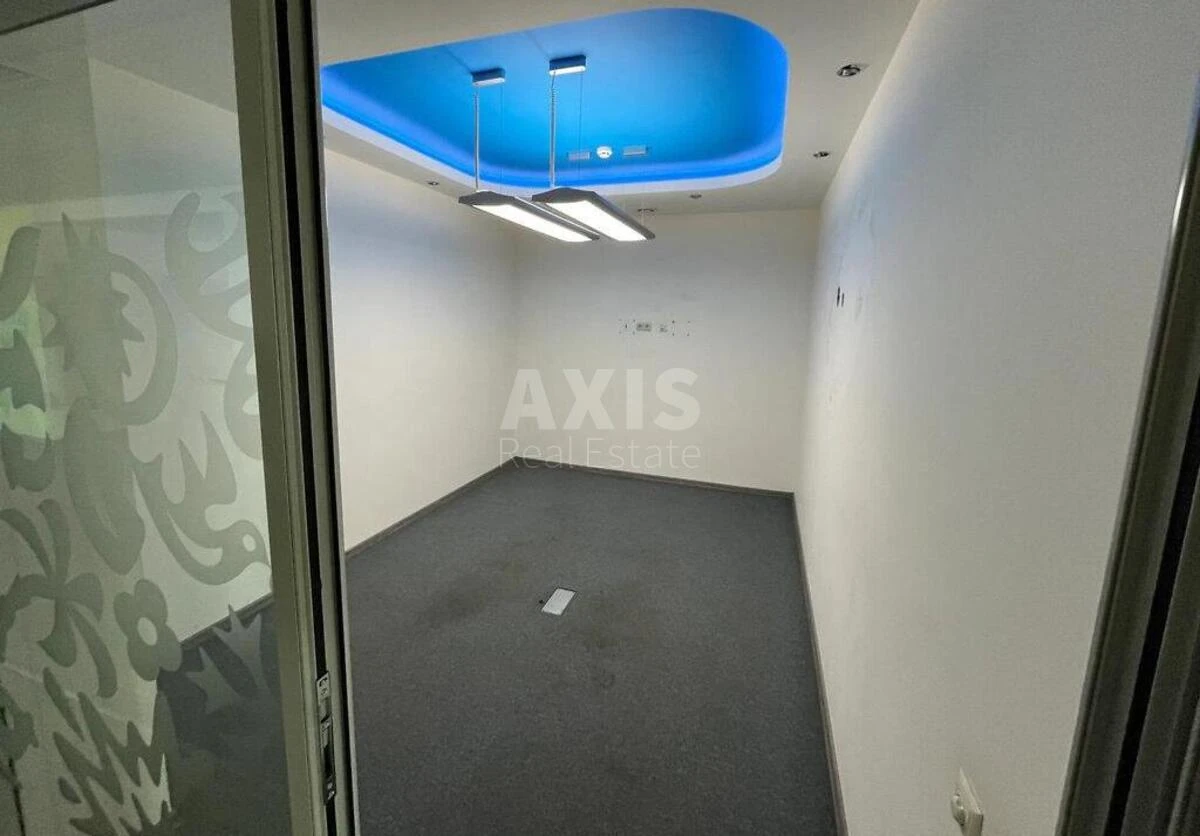 Office vul. Degtjarivs'ka 27Т, 686m2651164