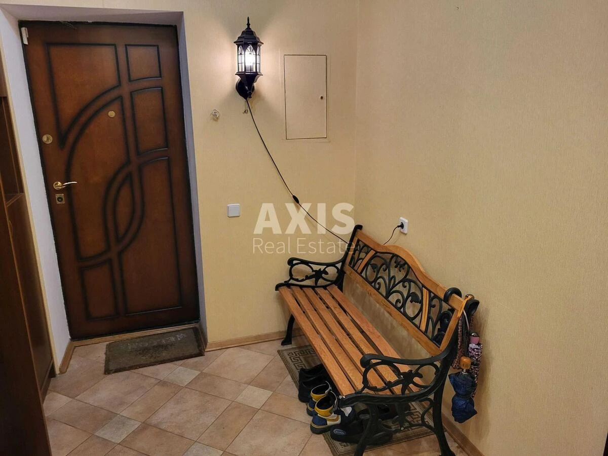 3k apartment vul. Levka Lukyanenka 216141020