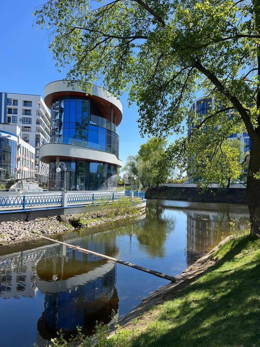 Объект сервиса ул. Олимпия Галика 75, 350м2647833