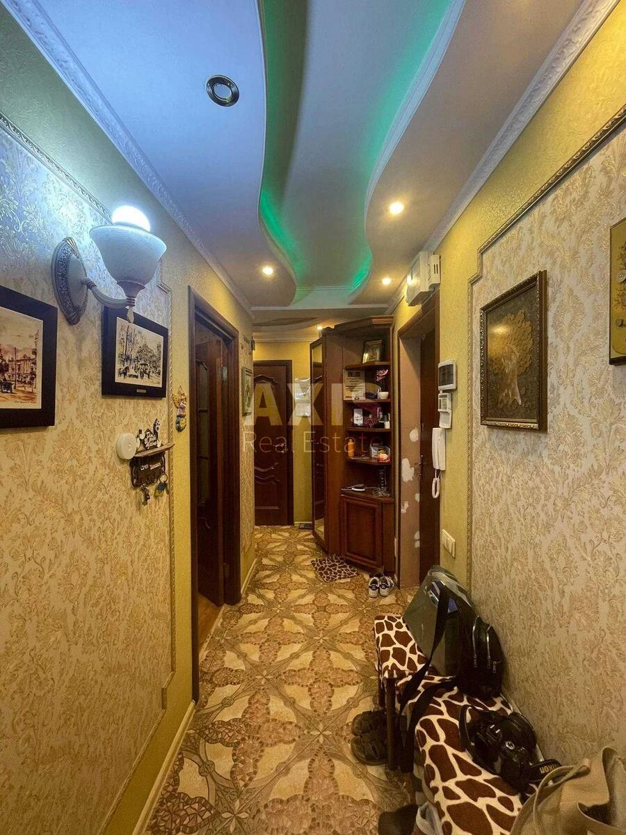 3k apartment vul. Oleha Mudraka 23B7092310