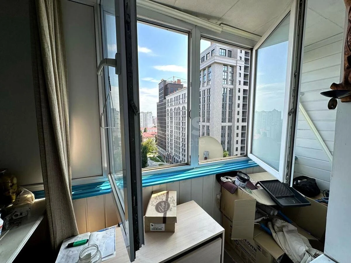 3k apartment vul. Jevgena Konoval'cja 15/4665479