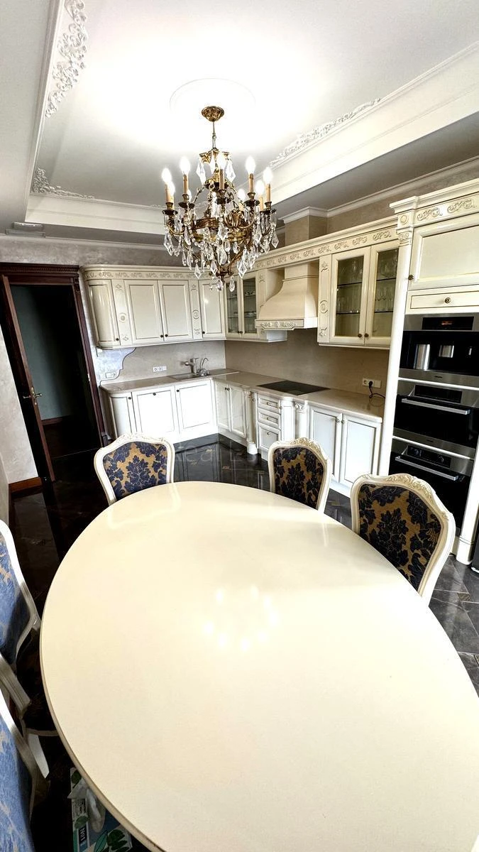 3k apartment vul. Instytuts'ka 18А654252