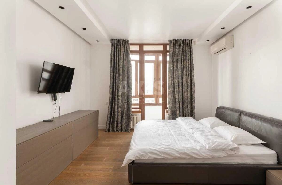 4k apartment vul. Zhyljans'ka 59670657