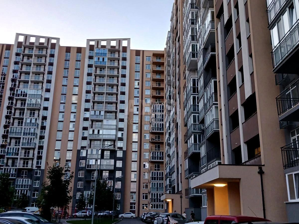 1к квартира ул. Заболотного Академика 148В688587