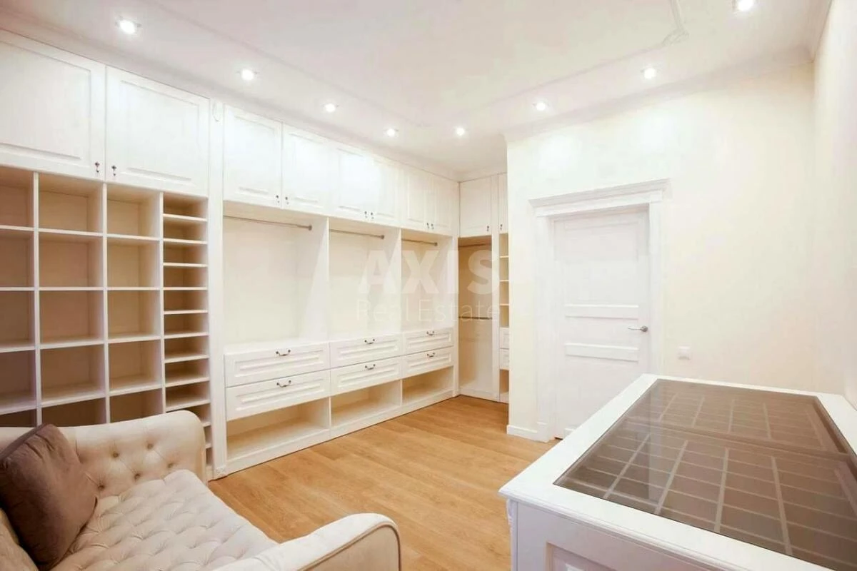 4k apartment vul. Andriya Verkhohlyada 11703419