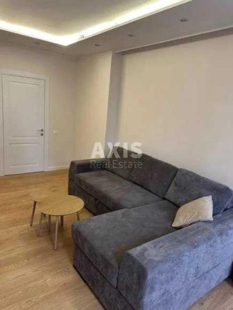 2k apartment vul. Sverstjuka Jevgena 4623552