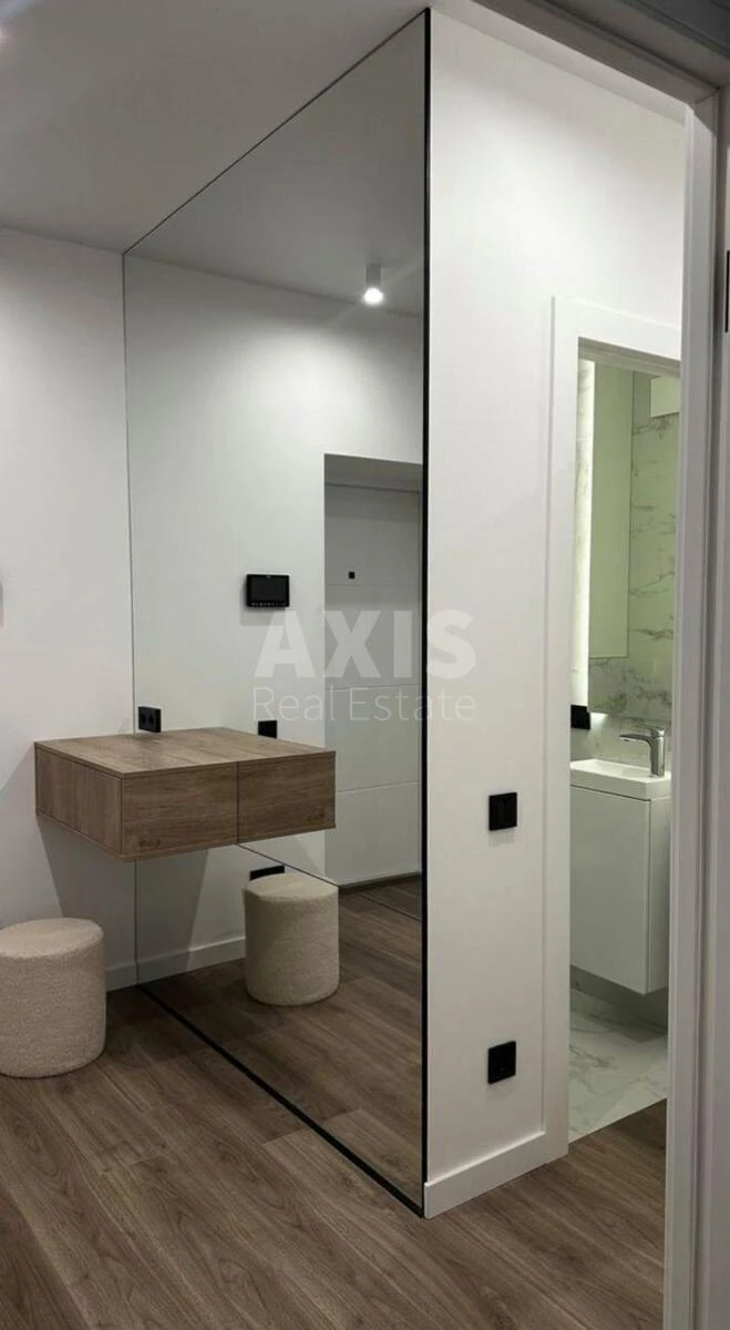 1k apartment vul. Staronavodnyc'ka 6642113