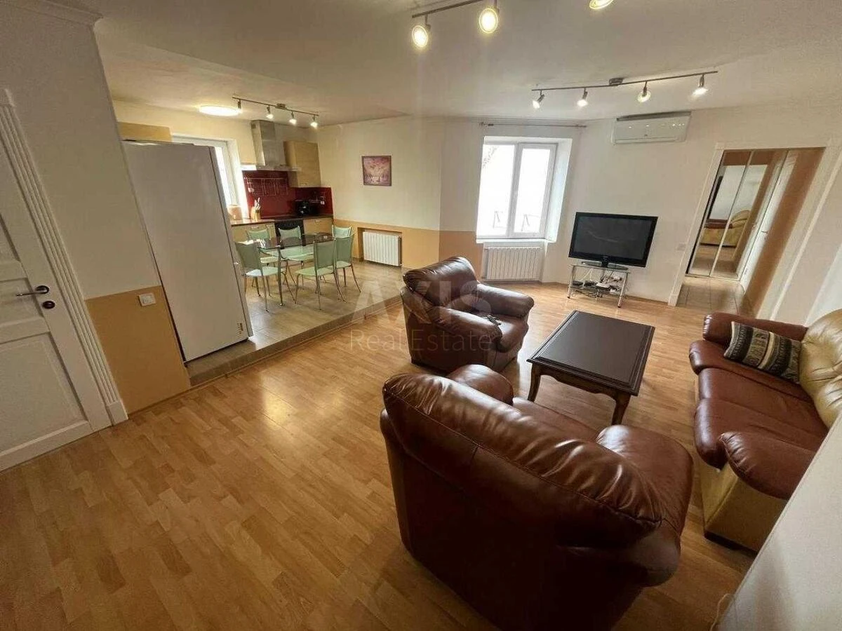 4k apartment vul. Rustaveli Shota 20Б674591