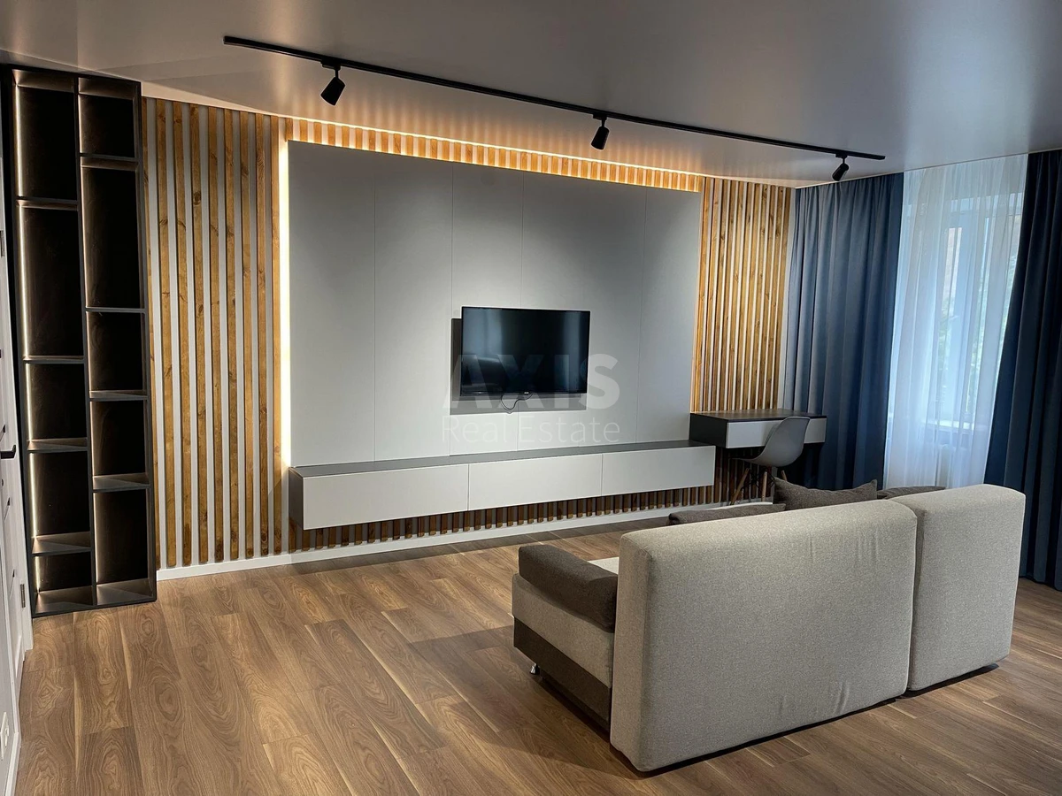 2k apartment vul. Naberezhno-Hreshhatyc'ka 35239362
