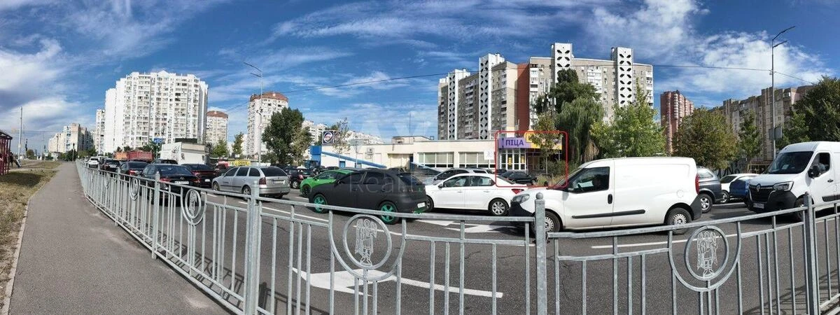 Объект торговли ул. Ахматовой Анны 15/27, 215м2646370