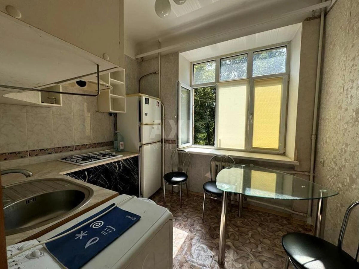 1k apartment prov. Novonavodnyc'kyj 4/6676510