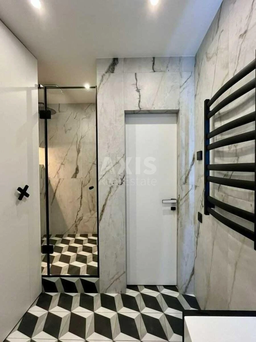 1k apartment pr-t Berestejskij 5В6784811