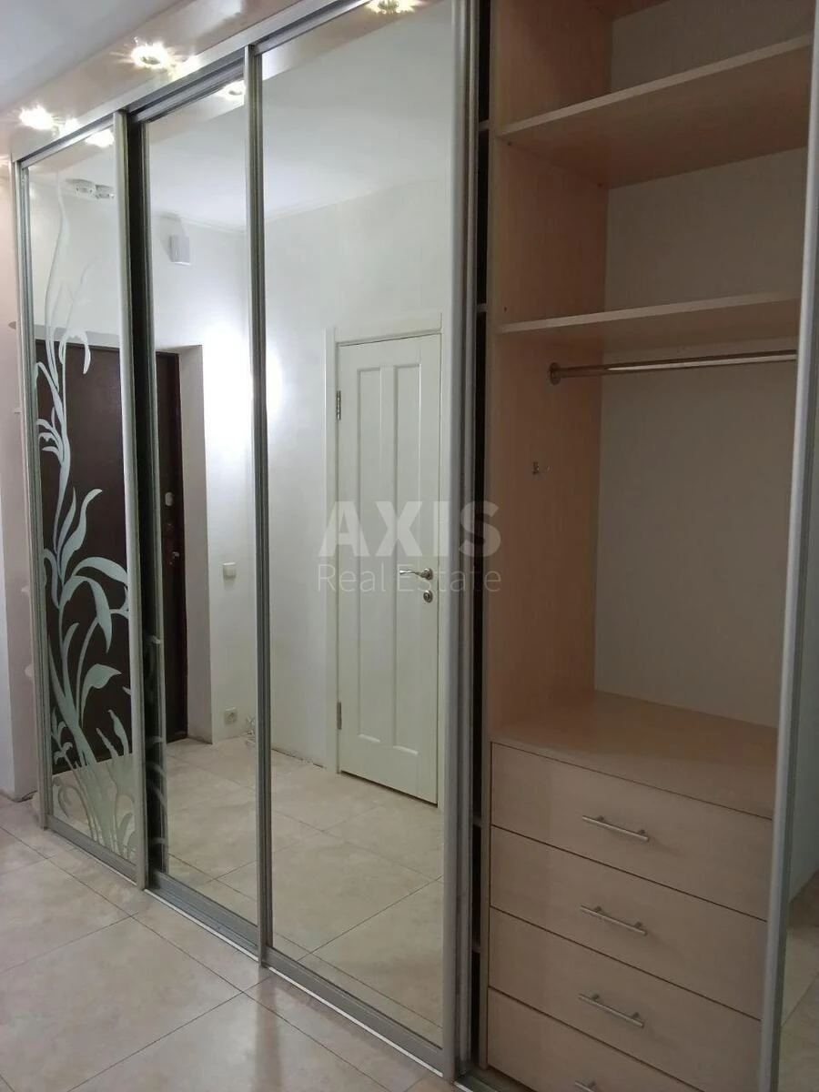 2k apartment vul. Sikors'kogo Igorja Aviakonstruktora 4Б467136