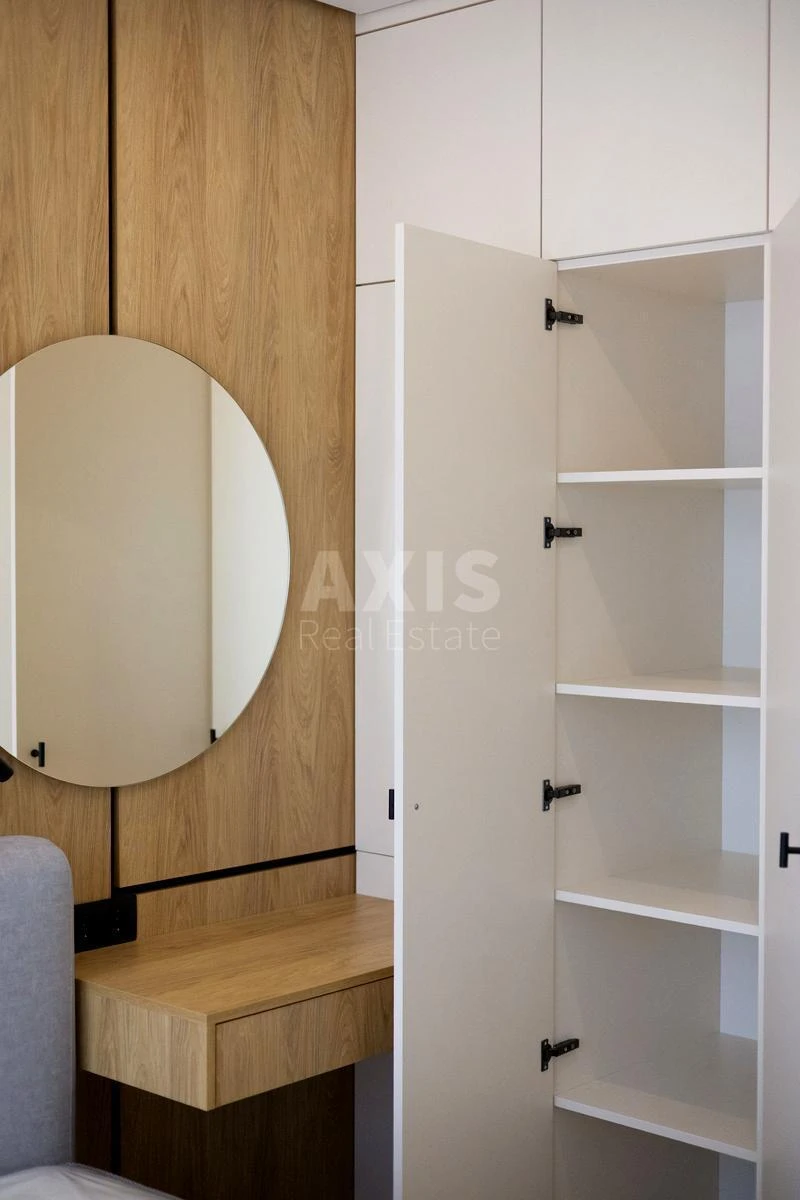 1k apartment vul. Saljutna 2Б694039