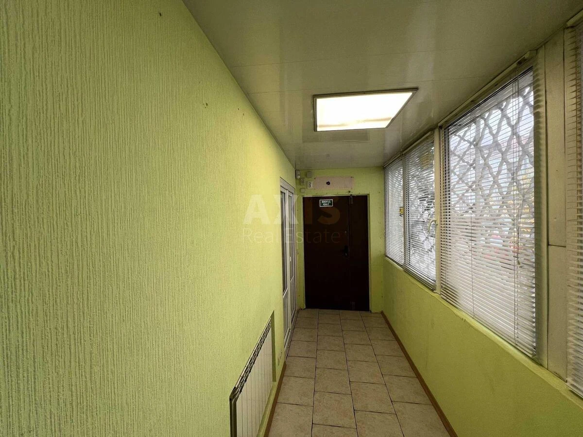 Объект торговли ул. Оболонская 7, 90м26239611