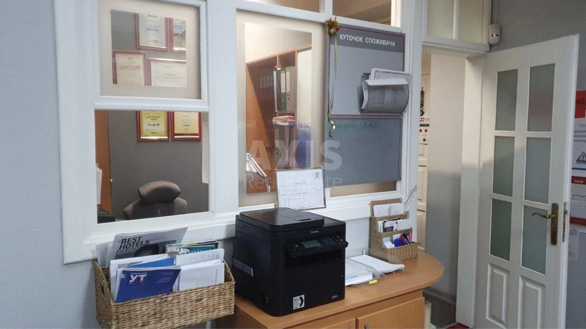 Office vul. Bilokur Kateryny 2/8, 43m2635844