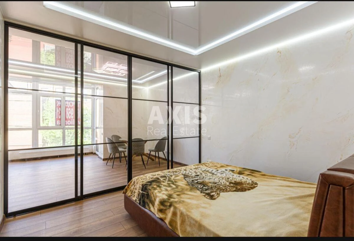 1k apartment vul. Glybochyc'ka 13600754