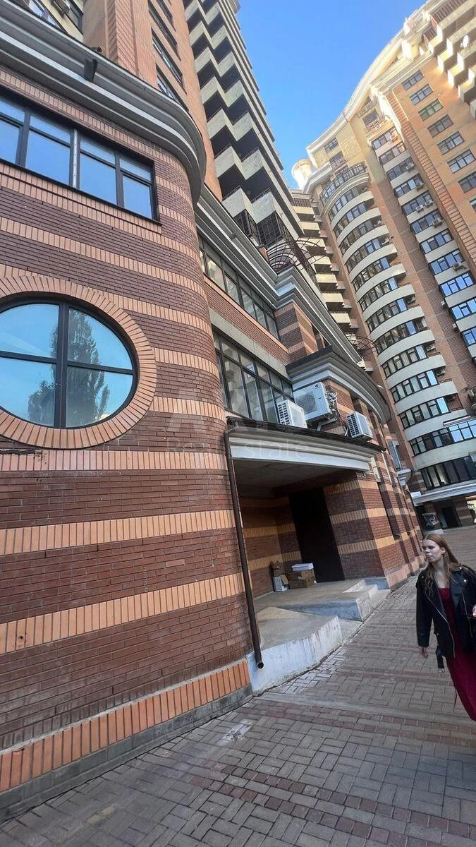 Офис бул. Леси Украинки 7Б, 155м2714321