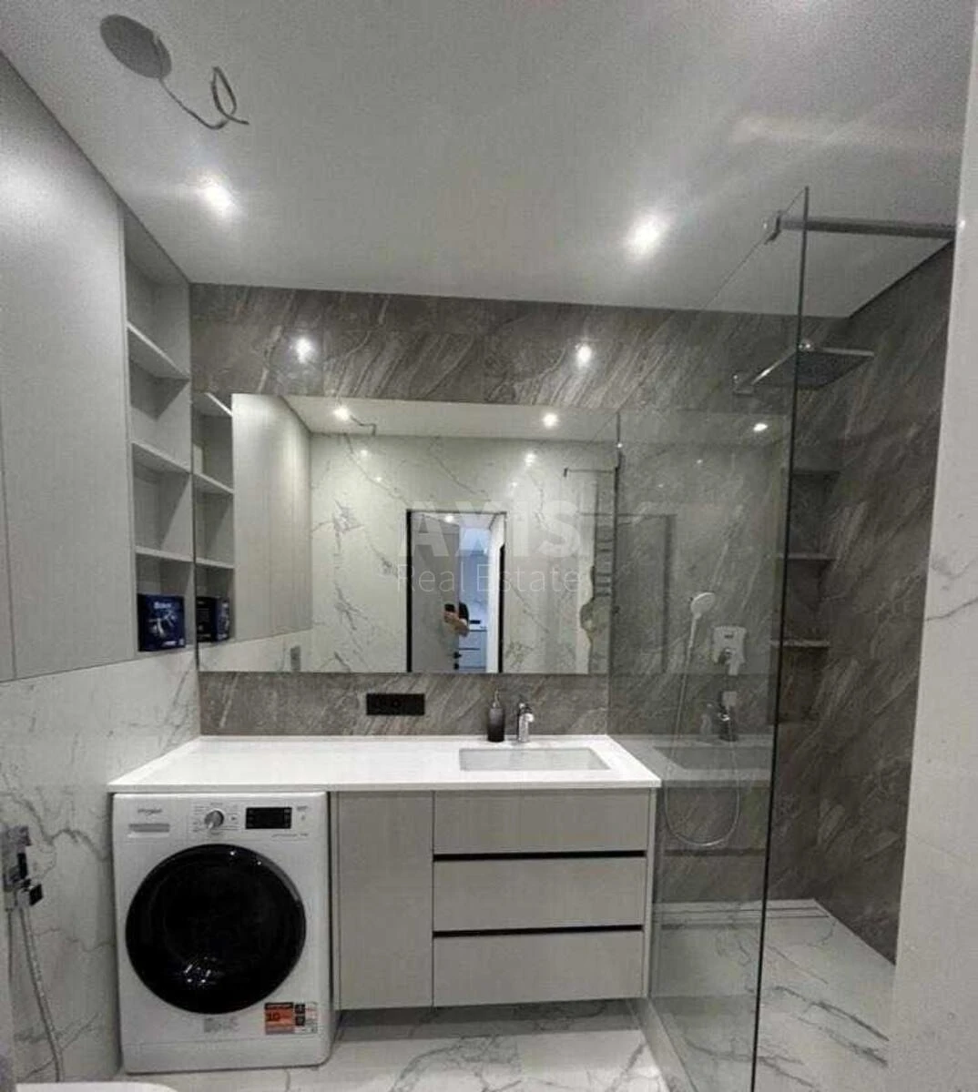 3k apartment nab. Dniprovs'ka 15628609