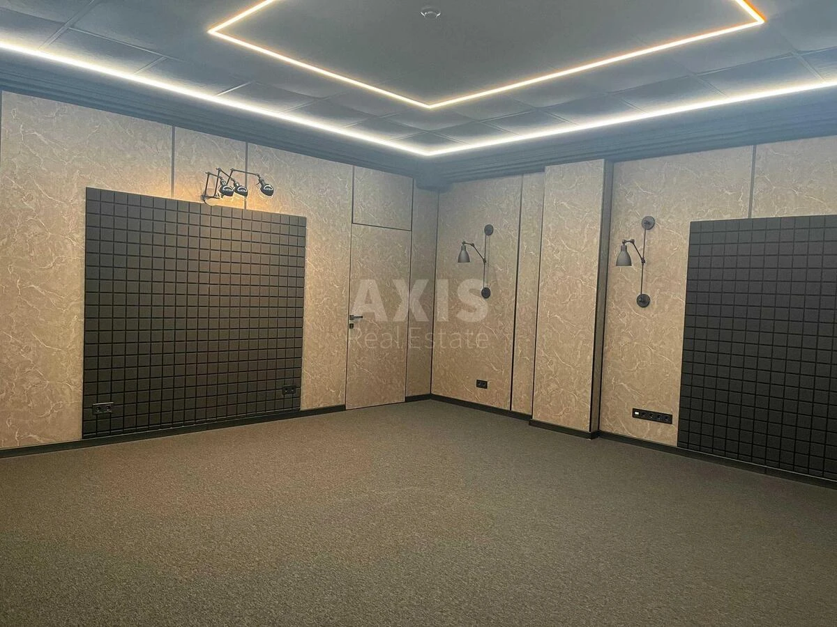 Office pr-t Sobornosti 19, 126m2715932