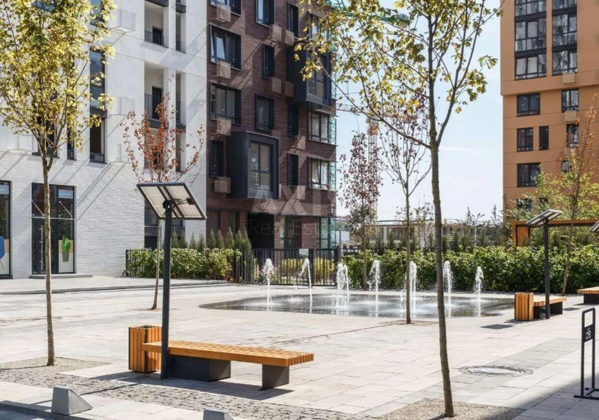 1k apartment vul. Saljutna 2Б636083