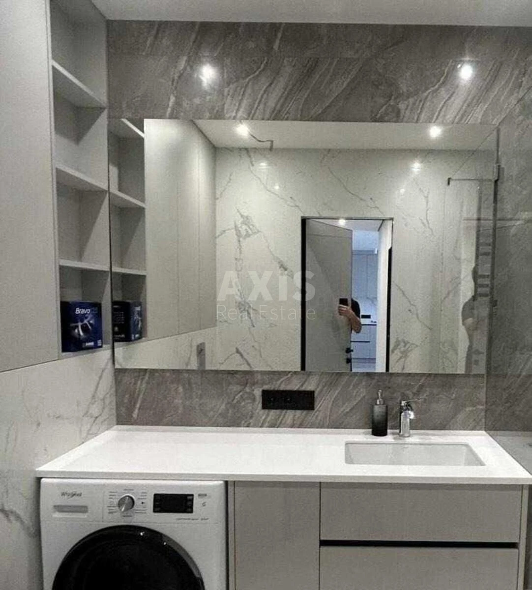 3k apartment nab. Dniprovs'ka 156286010