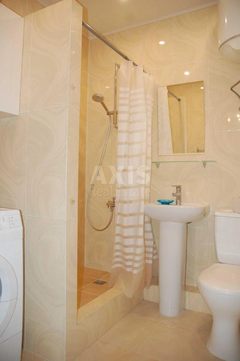 1k apartment vul. Lebedjeva Mykoly 146548110