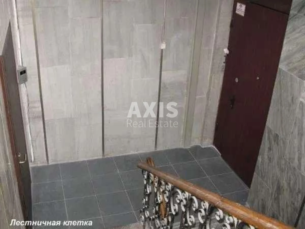 Офис ул. Антоновича 48, 140м2278775