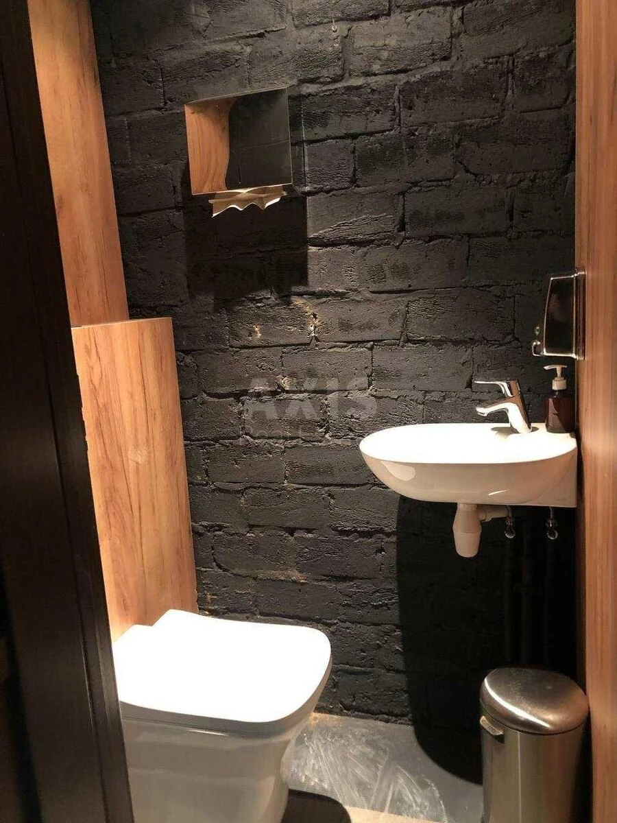 Объект торговли ул. Соломии Крушельницкой 7, 135м2675585