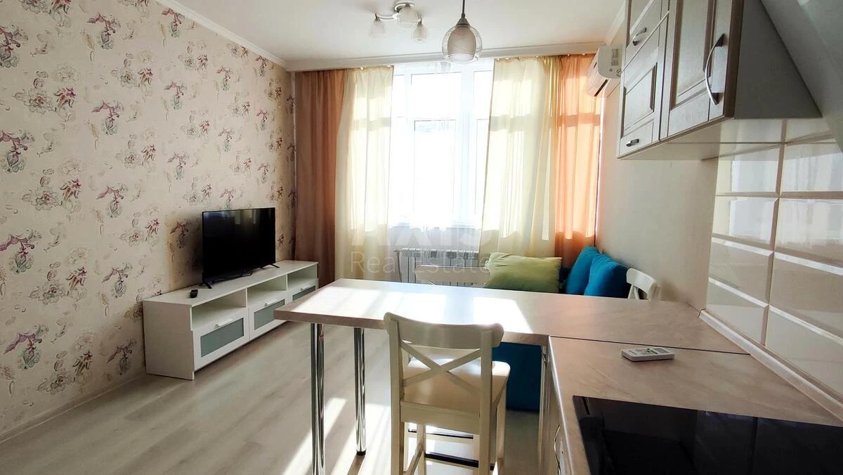 2k apartment vul. Oleksandrivs'ka 165895