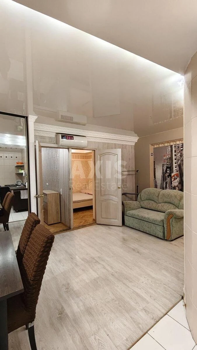 2к квартира пр-т Голосеевский 82672903