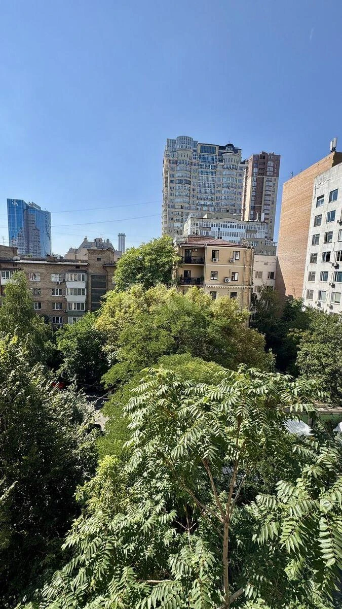 3k apartment vul. Nazarivs'ka 7Б6737520