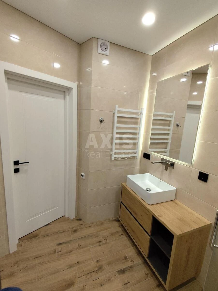 2k apartment nab. Dniprovs'ka 17В6797213