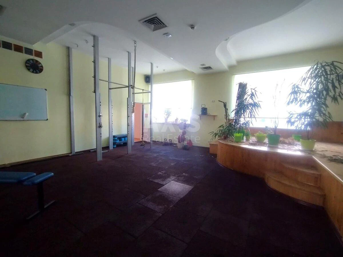 Office pr-t Vidradnyj 95Г, 455m26608810