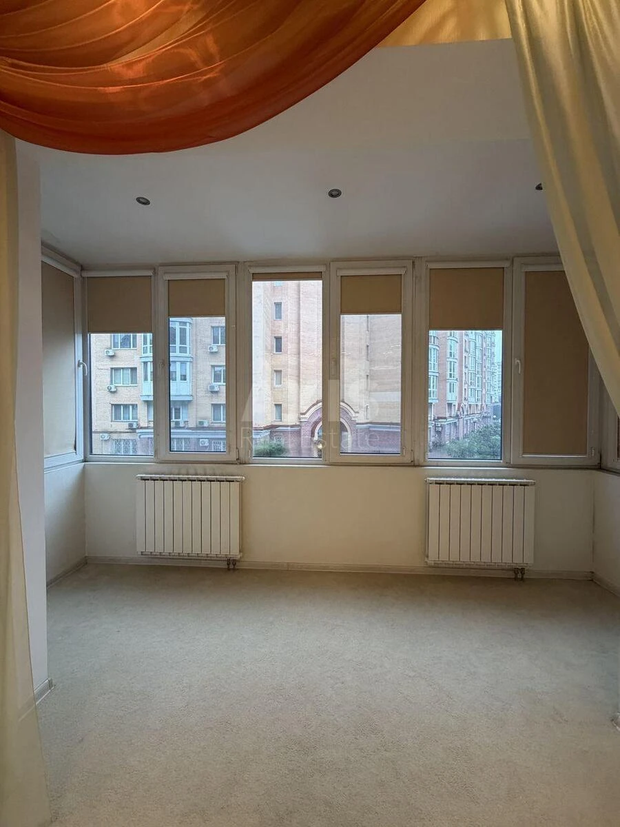 3k apartment vul. Obolons'ka naberezhna 77084713