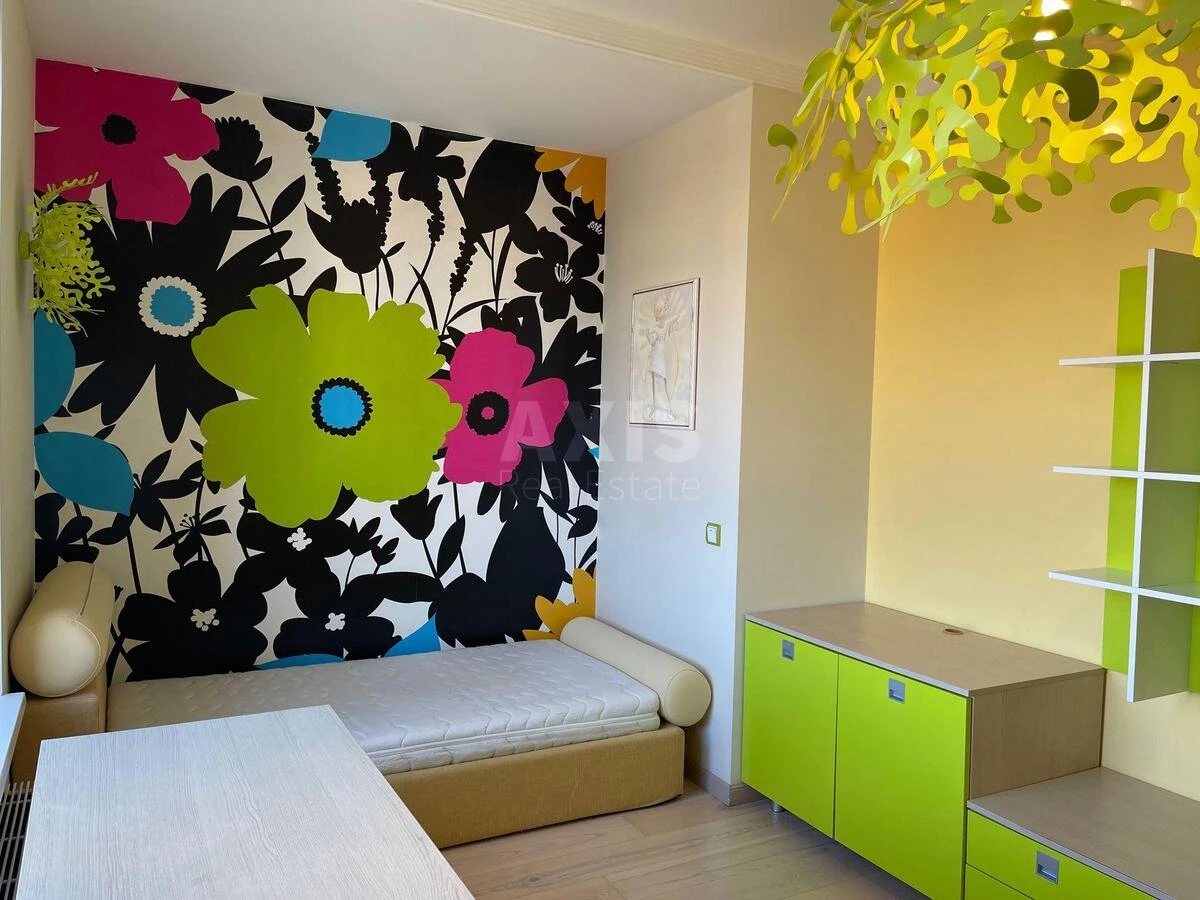 5k apartment vul. Kruglouniversytets'ka 3/56481414