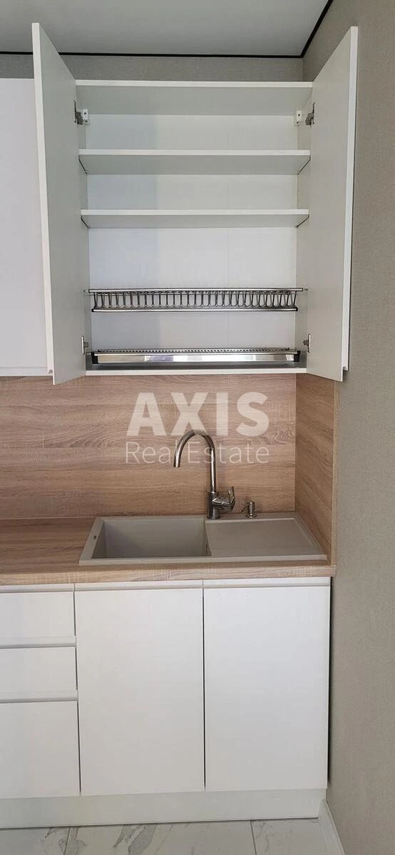 1k apartment pr-t Povitryanykh Syl 56B708401