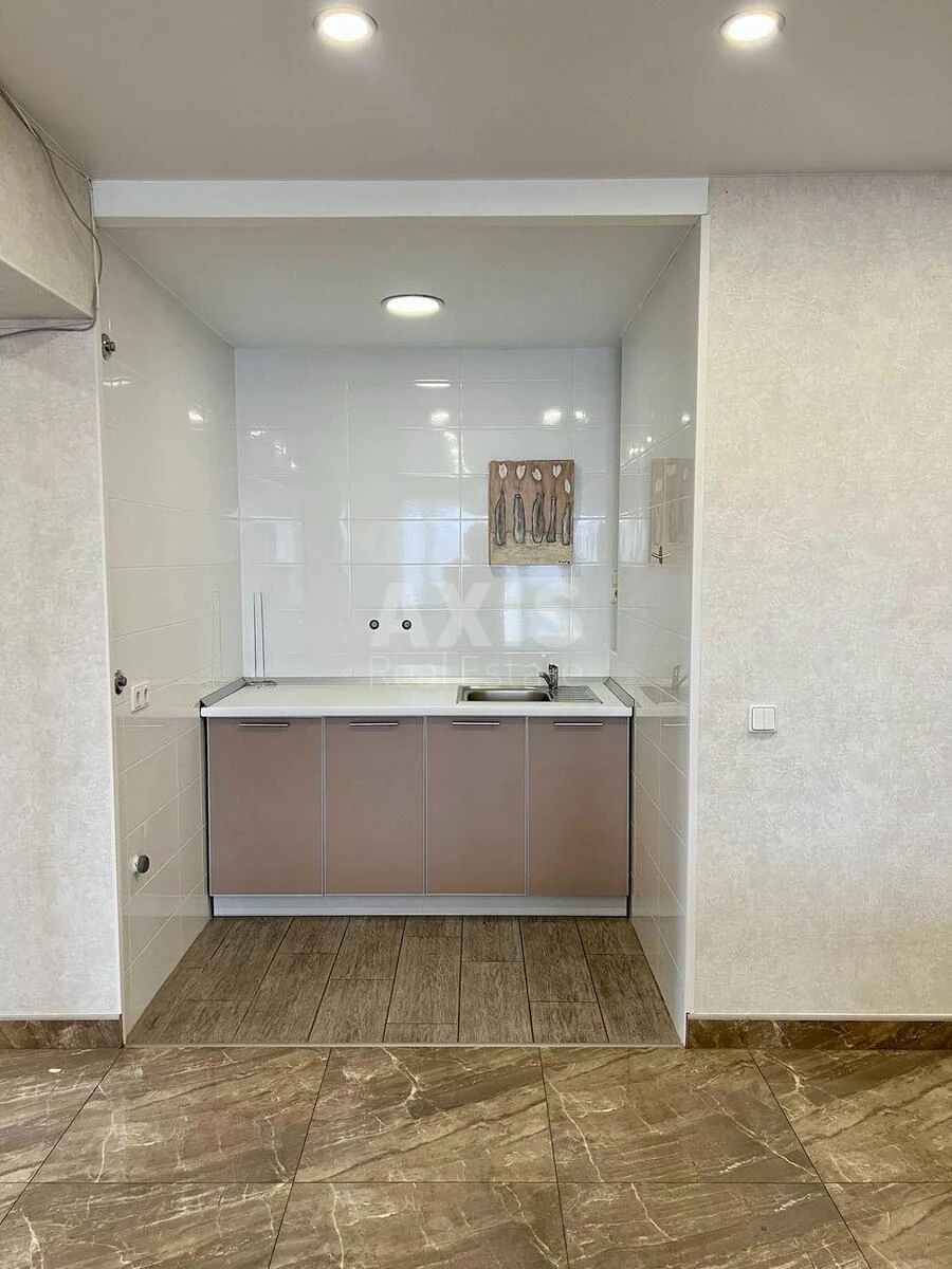 Office vul. Antonovycha 165, 85m2672216