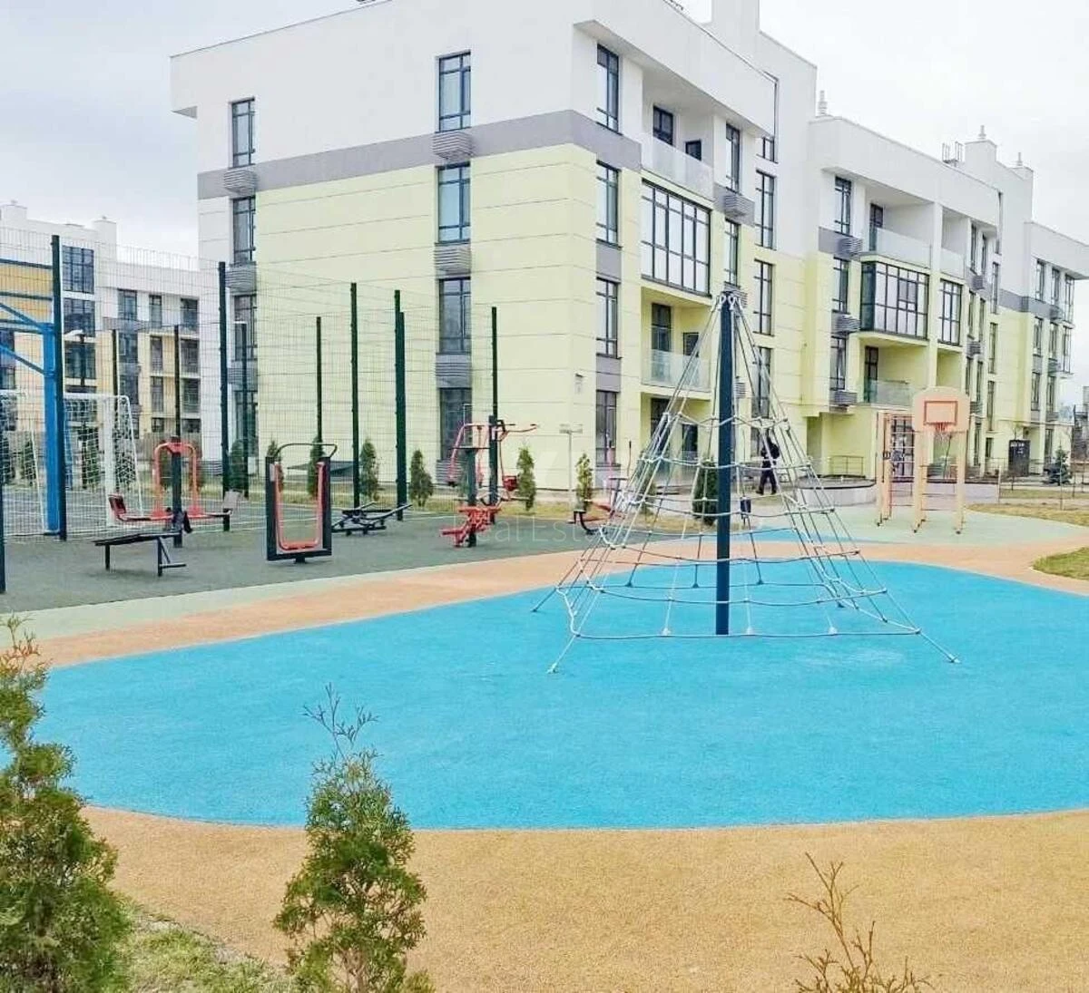 2k apartment vul. Bogatyrs'ka 326746812