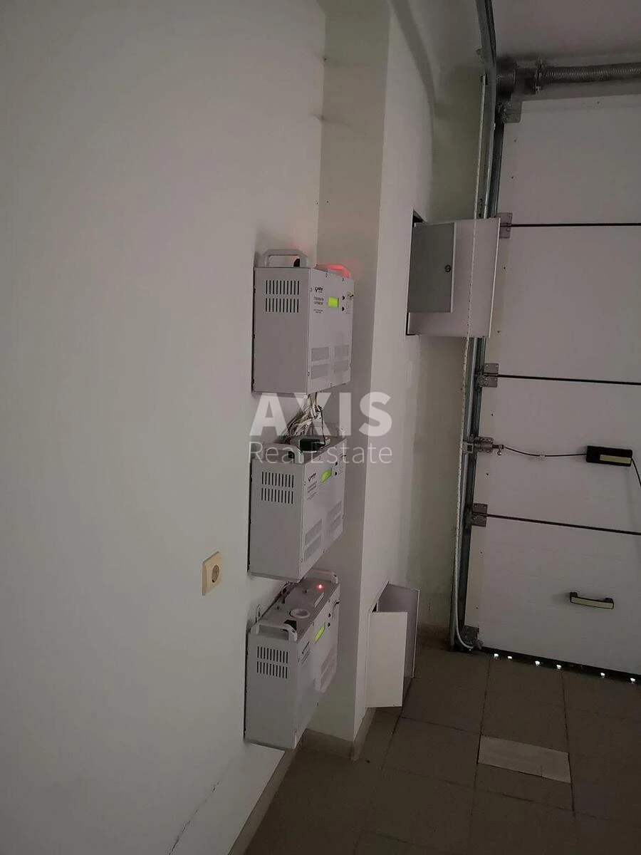 Office vul. Tolbuhina 7, 290m25407912