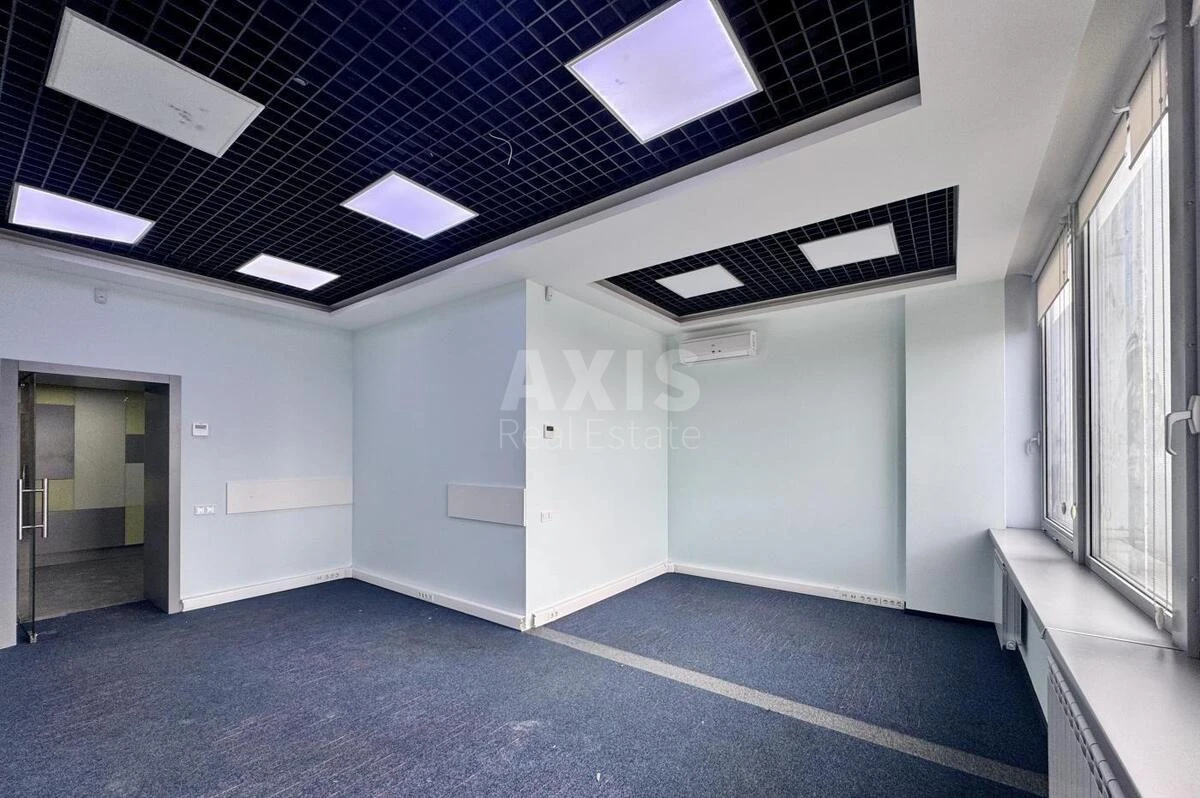 Office vul. Rustaveli Shota 39/41, 500m2684406