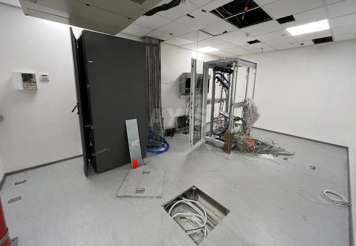 Office vul. Degtjarivs'ka 27Т, 686m2651168