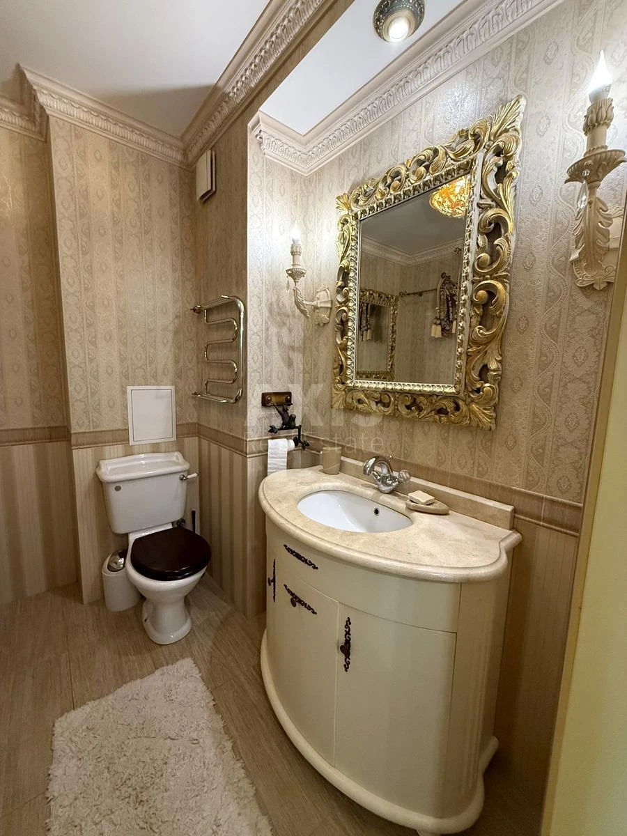 2k apartment nab. Dniprovs'ka 19В6652210