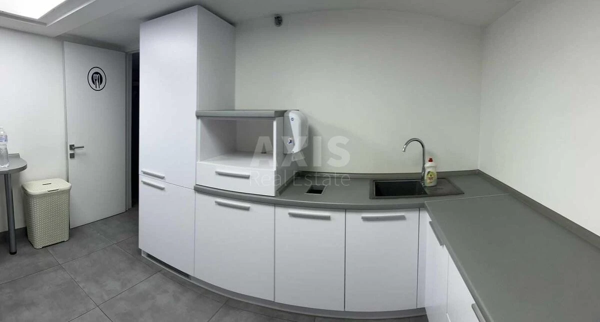 Office vul. Saksagans'kogo 70А, 385m2671377