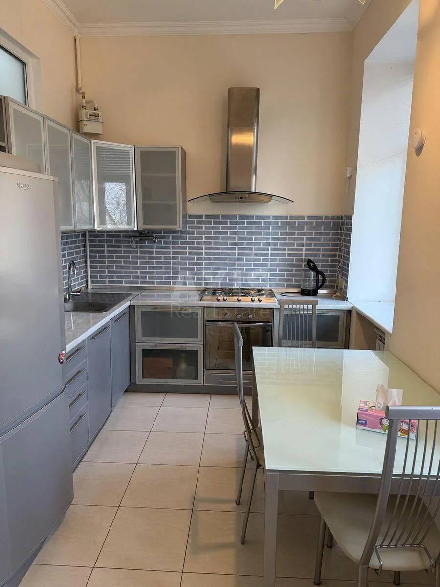 3k apartment vul. Jaroslaviv Val 19