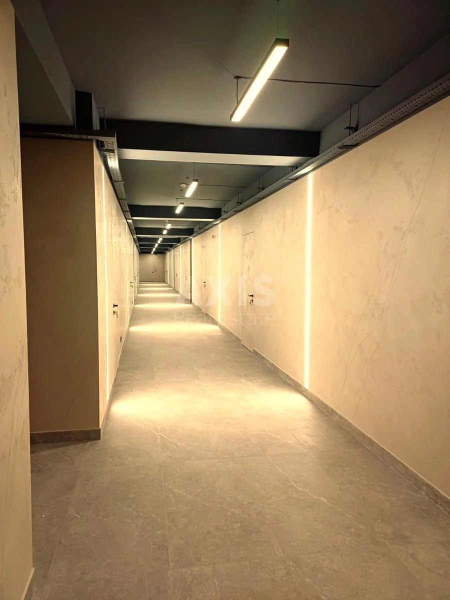 Office vul. Preobrazhens'ka 25, 606m2