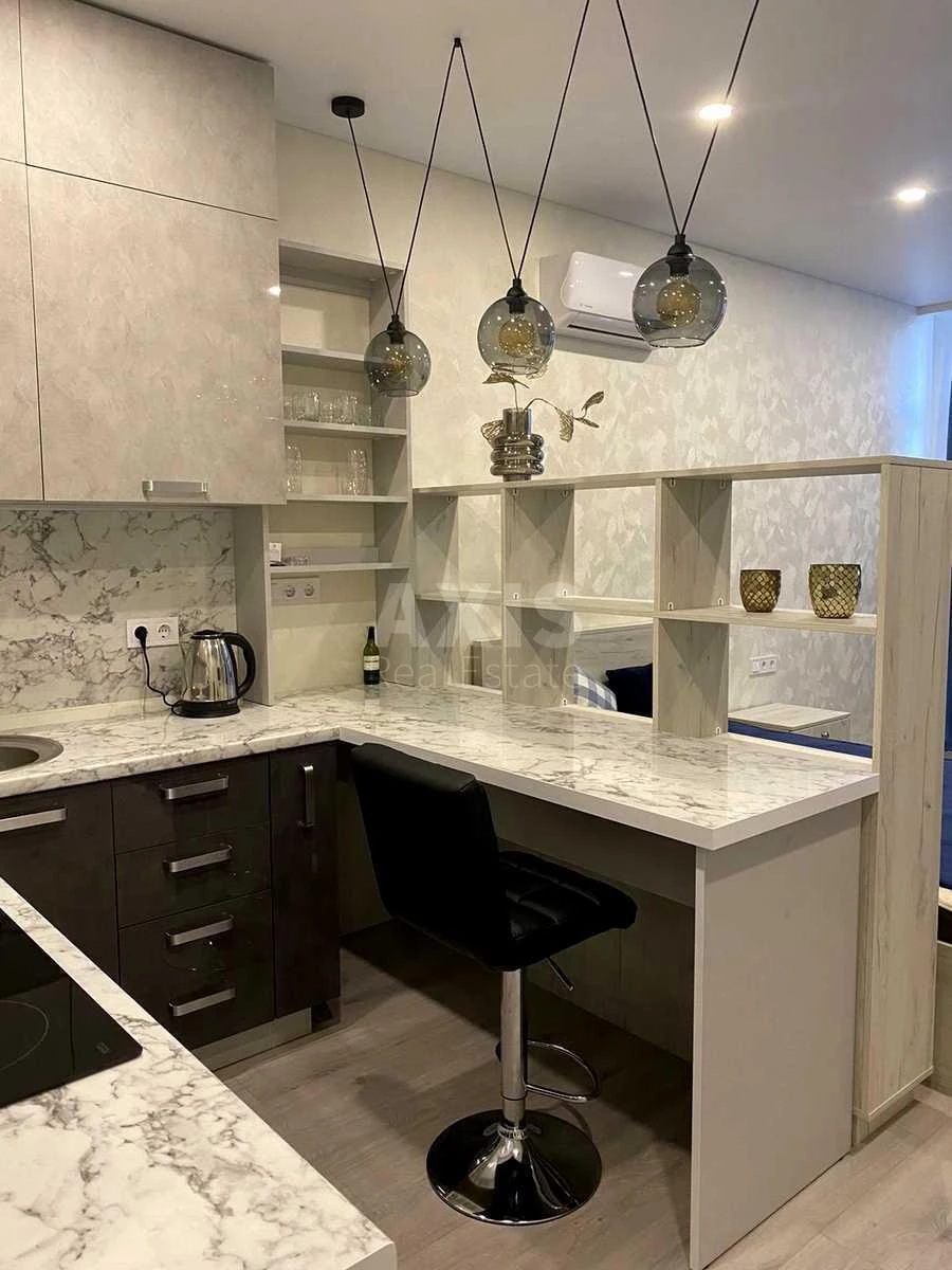 1k apartment vul. Rostyslavska 3А714918